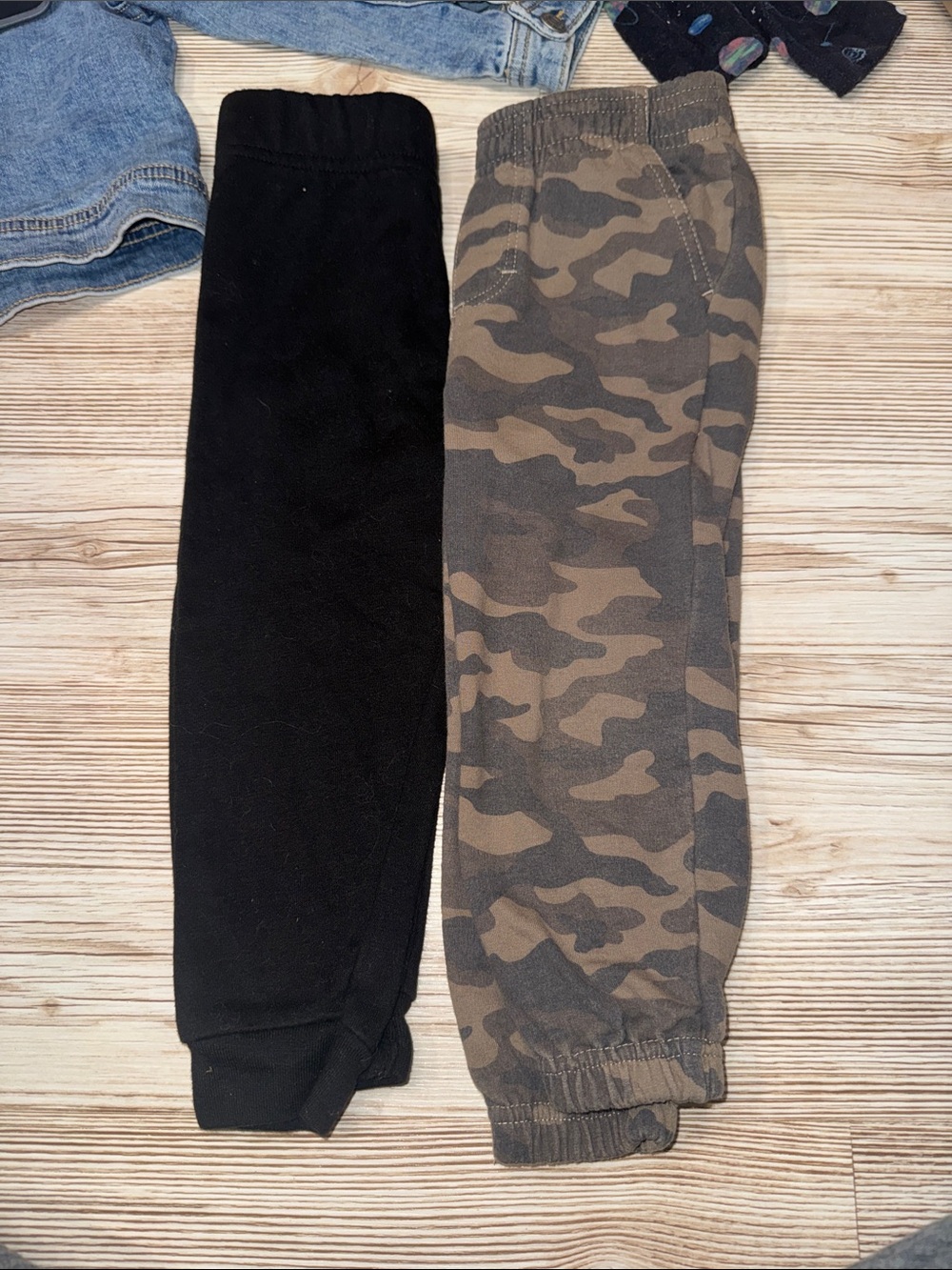 Timberland  and garanimals Black & Green Camo Kids Jogger Pants - 2 Pack